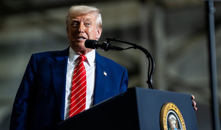 Trump Saw the Results of One 2028 Poll That Hit Him Like a Hurricane